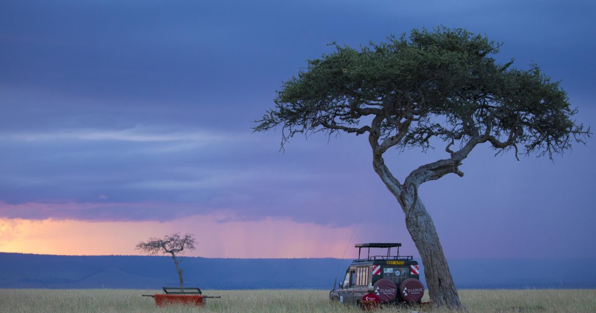 Safari raid en 4x4 dans les parcs du Kenya. © Photographe