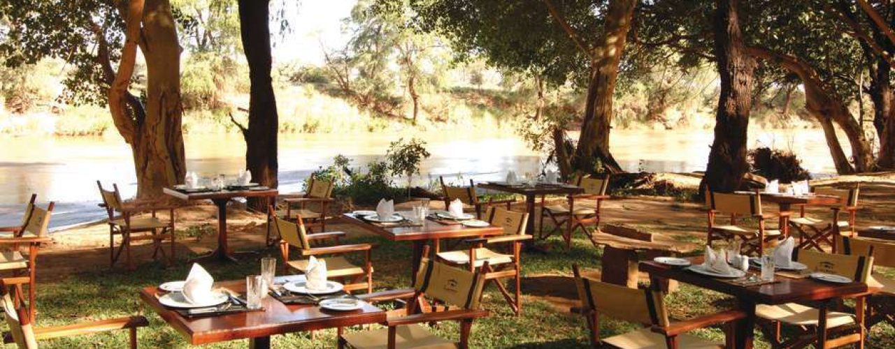 LARSENS-TENTED-CAMP-12