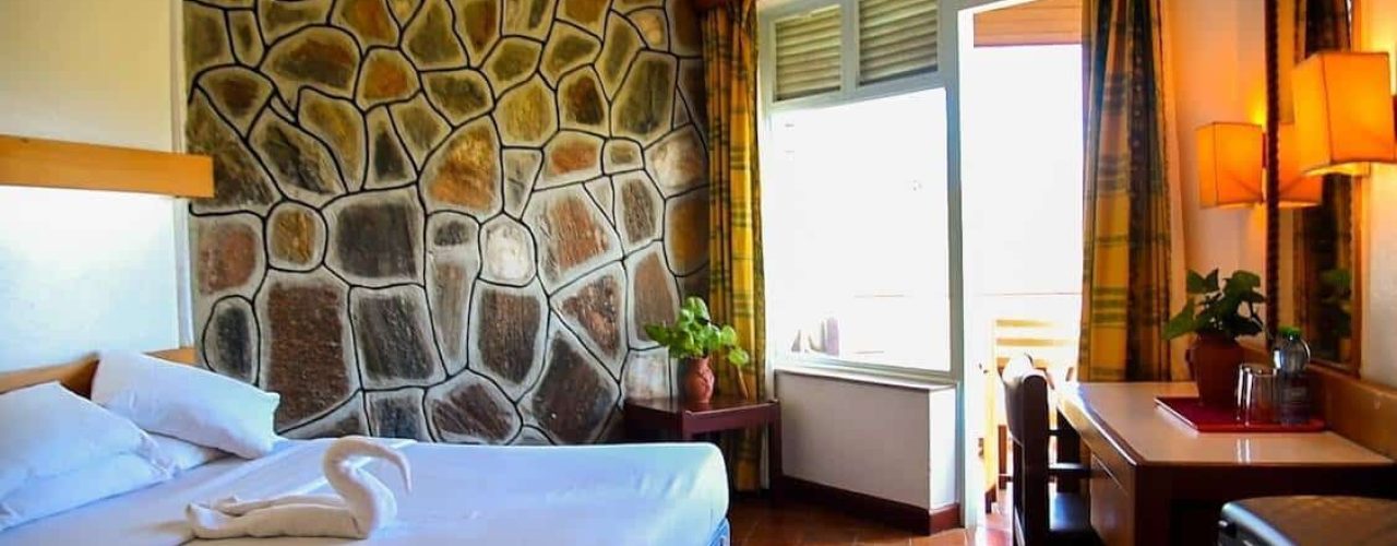 NGULIA SAFARI LODGE (8)