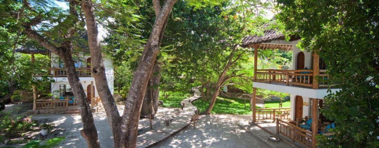 WATERLOVERS BEACH RESORT (2)